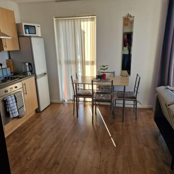 Two Bed In Sportscity مانشستر المظهر الخارجي الصورة
